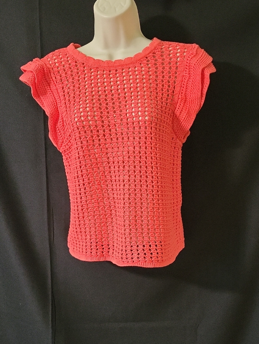 GAP Coral Crochet Cap Sleeve Tank Top